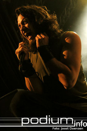 Magnacult op Ill Nino - 3/4 - Effenaar foto