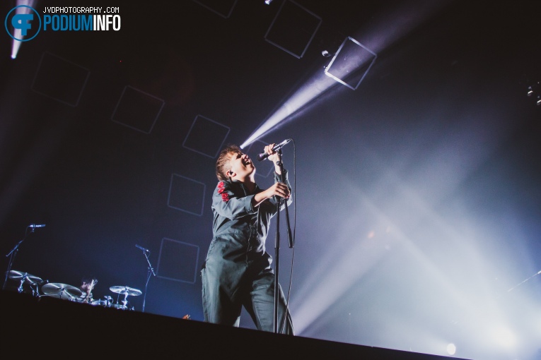 Nothing But Thieves op Nothing But Thieves - 15/11 - Afas Live foto
