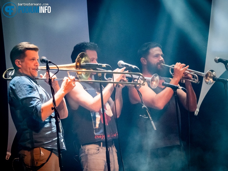 The Cat Empire op The Cat Empire - 08/11 - Paradiso foto