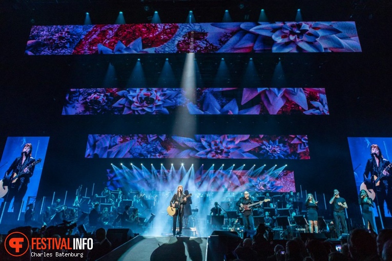 Suzanne Vega op Night of The Proms Rotterdam 2018 foto