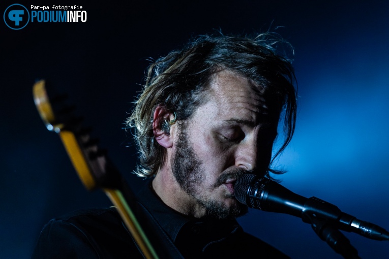 Ben Howard op Ben Howard - 18/11 - TivoliVredenburg foto