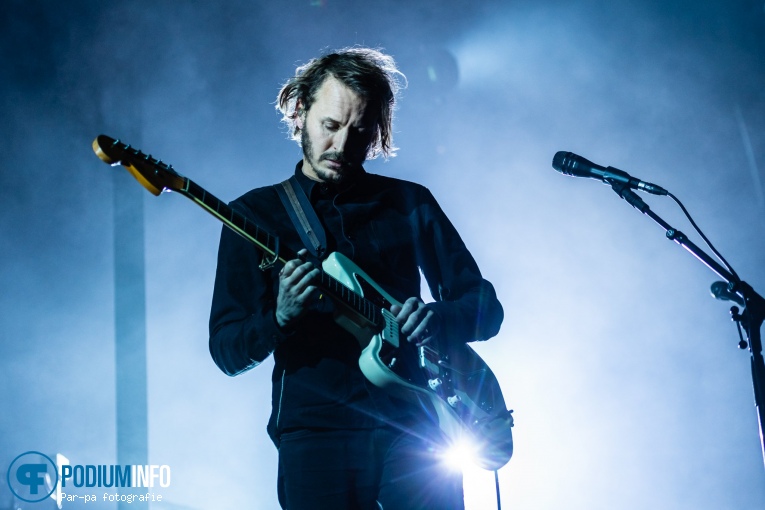 Ben Howard op Ben Howard - 18/11 - TivoliVredenburg foto