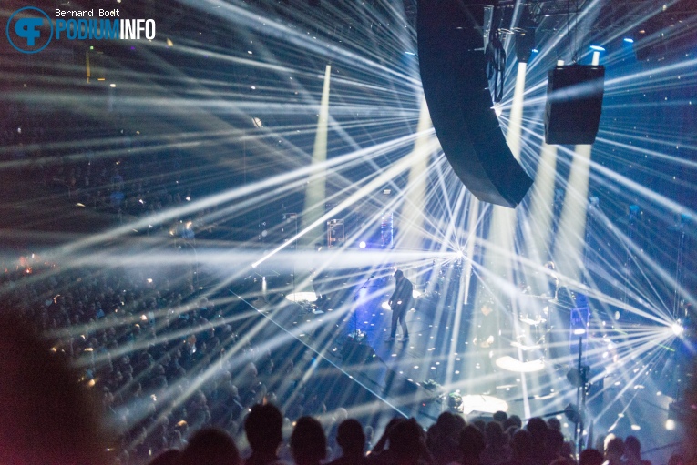 Interpol op Interpol - 27/11 - TivoliVredenburg foto