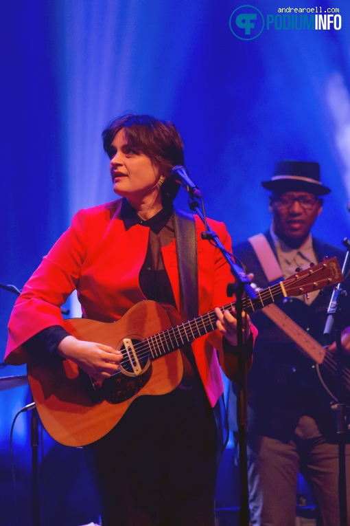 Madeleine Peyroux op Madeleine Peyroux - 01/12 - TivoliVredenburg foto