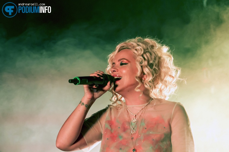 Lily Allen op Lily Allen - 09/12 - TivoliVredenburg foto