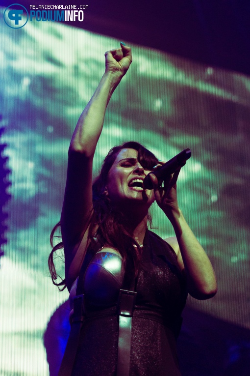 Within Temptation op Within Temptation - 21/12 - 013 foto