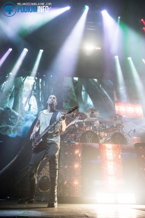 Within Temptation op Within Temptation - 21/12 - 013 foto