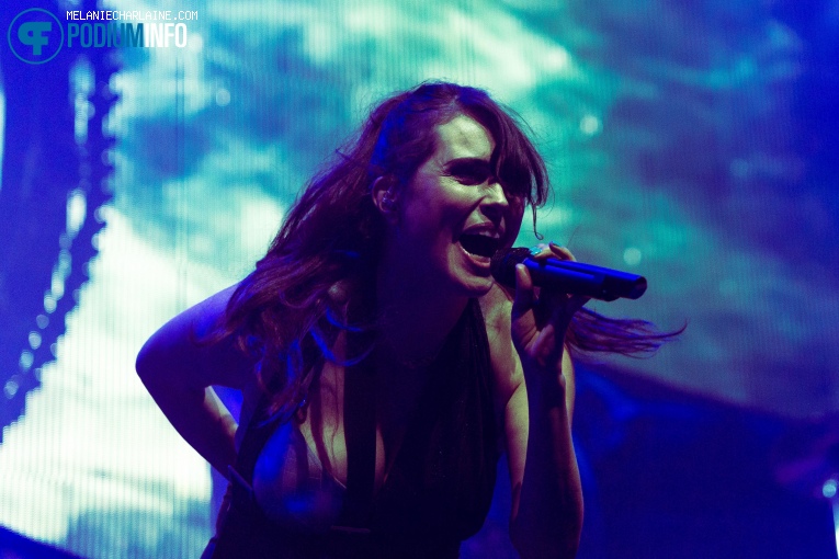 Within Temptation op Within Temptation - 21/12 - 013 foto