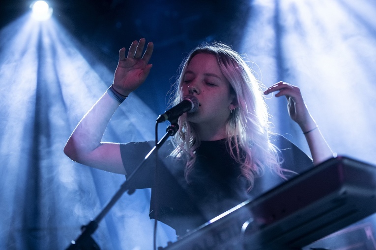 Love Couple op Popronde Eindfeest 2018 - 24/11 - Melkweg foto