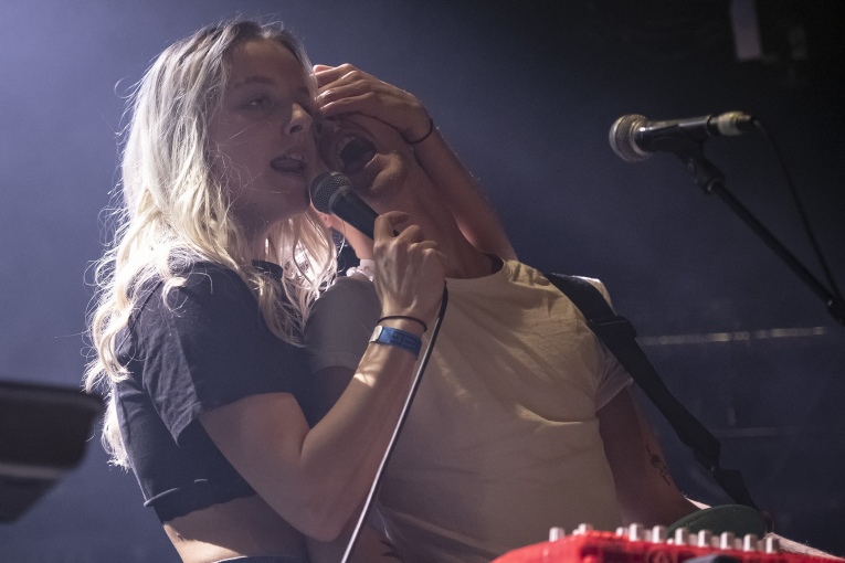 Love Couple op Popronde Eindfeest 2018 - 24/11 - Melkweg foto