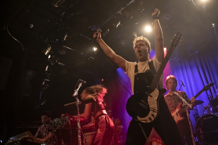 Thaïti op Popronde Eindfeest 2018 - 24/11 - Melkweg foto