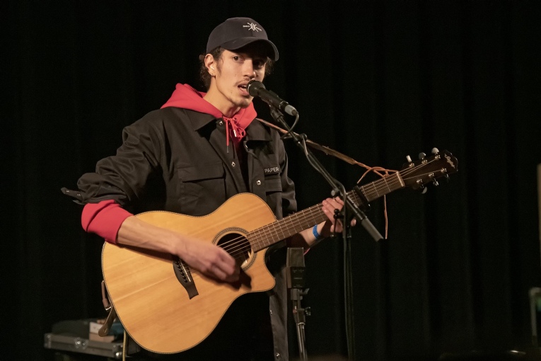 John Lewis Cabot op Popronde Eindfeest 2018 - 24/11 - Melkweg foto