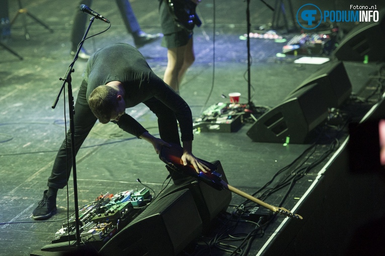 Wolf Alice op Wolf Alice - 11/12 - TivoliVredenburg foto