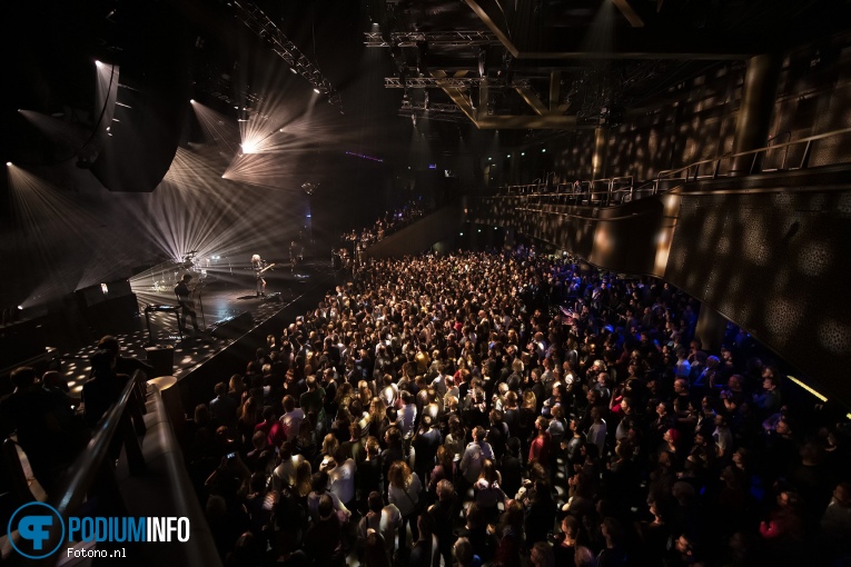 Wolf Alice op Wolf Alice - 11/12 - TivoliVredenburg foto