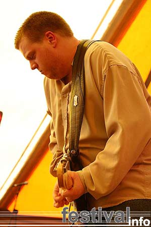 Danny Bryant's RedEyeBand op Bluesfestival Kwadendamme 2004 foto