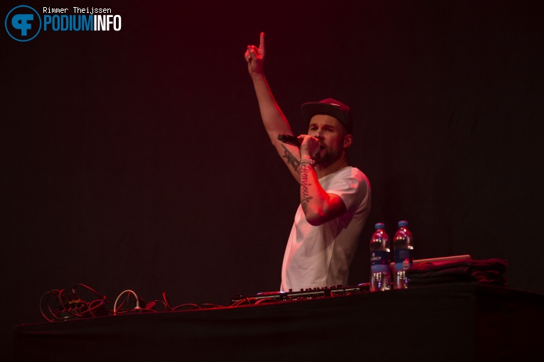 DJ Friss op Kraantje Pappie - 14/12 - TivoliVredenburg foto