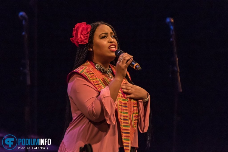 Harlem Gospel Choir op Harlem Gospel Choir - 18/12 - Oude Luxor Theater foto