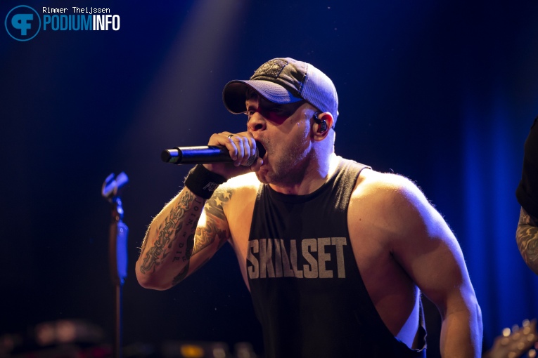 All That Remains op All That Remains - 19/12 - Melkweg foto