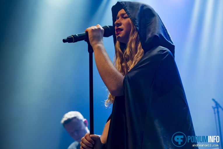 Hooverphonic op Hooverphonic - 15/12 - TivoliVredenburg foto