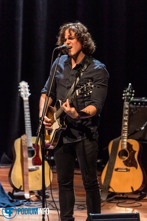 Foto Jasper Steverlinck op Jasper Steverlinck - 20/12 - TivoliVredenburg