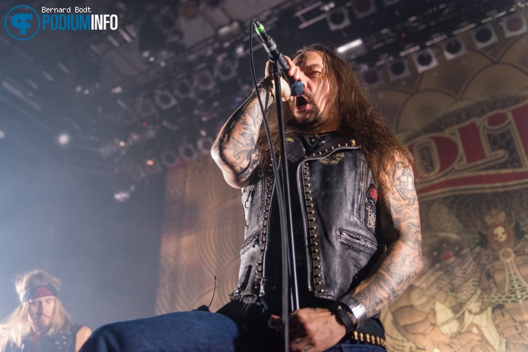 Amorphis op Amorphis / Soilwork - 12/01 - Doornroosje foto