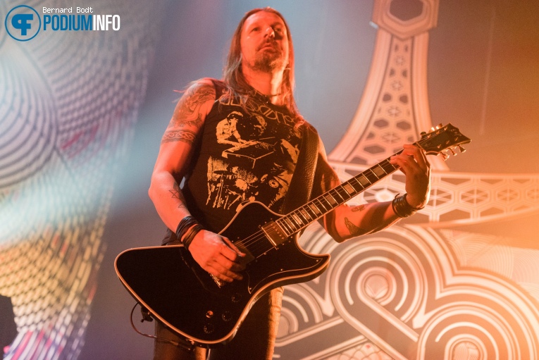 Amorphis op Amorphis / Soilwork - 12/01 - Doornroosje foto