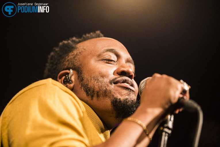 Foto Durand Jones & the Indications op Durand Jones & the Indications - 25/01 - Paradiso Noord (Tolhuistuin)