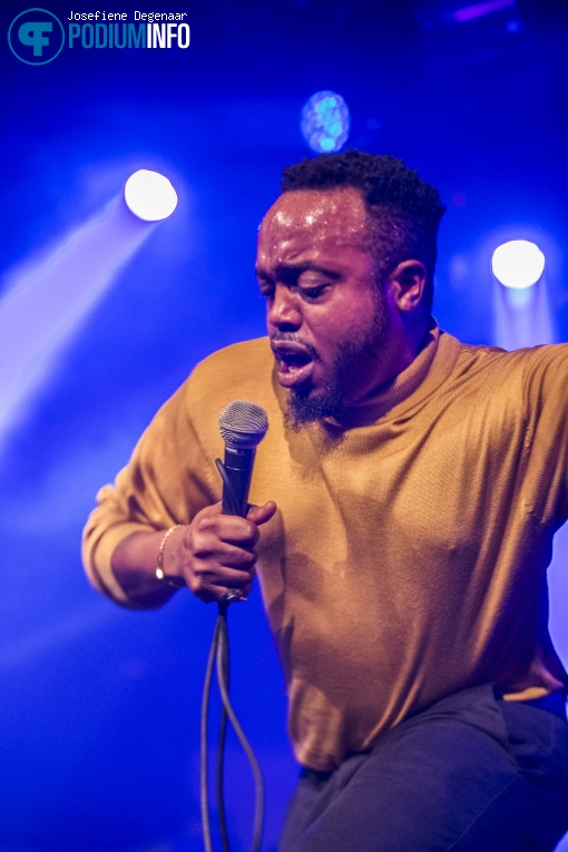 Foto Durand Jones & the Indications op Durand Jones & the Indications - 25/01 - Paradiso Noord (Tolhuistuin)