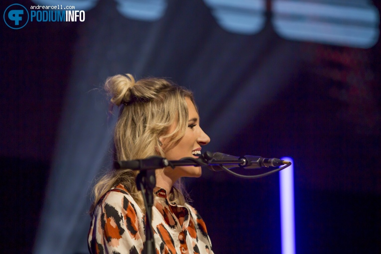 Suzan & Freek op 100% NL Awards - 7/2 - The Box foto