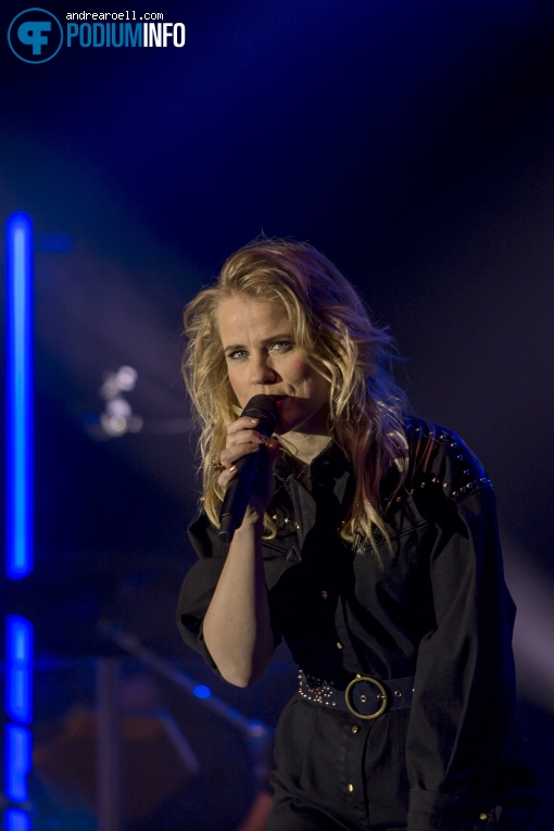 Ilse DeLange op 100% NL Awards - 7/2 - The Box foto