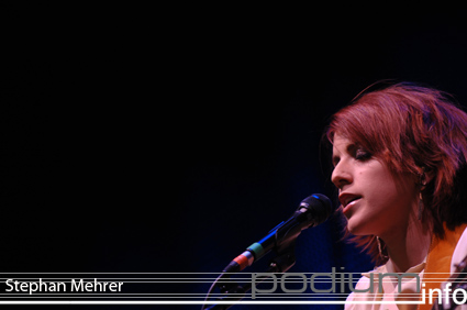 Andrea Mcewan op Katie Melua - 13/4 - Ahoy foto