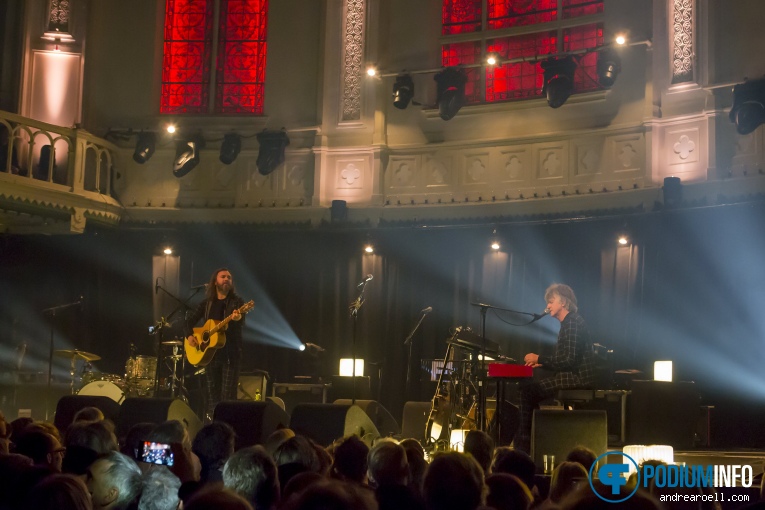 Neil Finn op Neil & Liam Finn - 25/01 - Paradiso foto