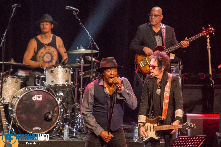 A Bowie Celebration - 26/01 - De Oosterpoort foto