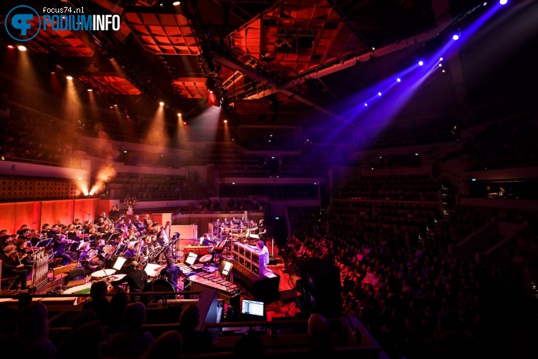 Colin Benders op Colin Benders / Metropole Orkest - 27/01 - TivoliVredenburg foto
