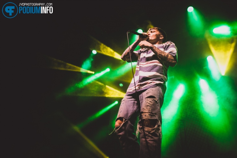Neck Deep op Neck Deep - 30/01 - Effenaar foto