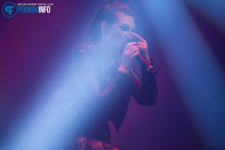 Amaranthe op Amaranthe / Follow The Cipher - 31/01 - Doornroosje foto