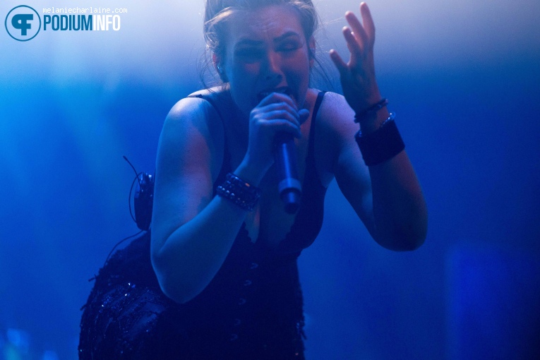 Amaranthe op Amaranthe / Follow The Cipher - 31/01 - Doornroosje foto