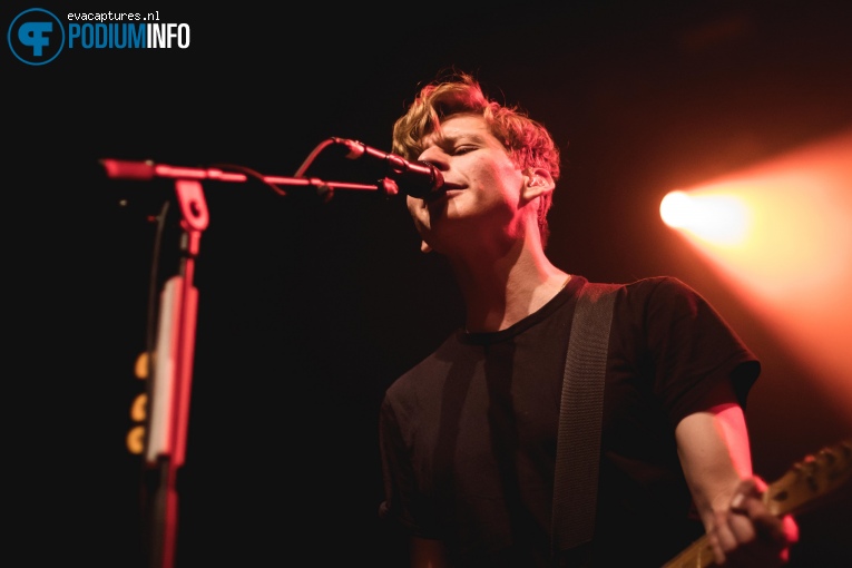 Circa Waves op The Wombats - 07/02 - 013 foto