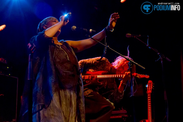 Lisa Fischer op Lisa Fischer - 10/02 - Paradiso Noord (Tolhuistuin) foto