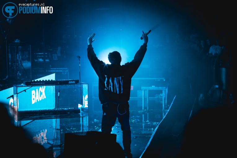 LANY op LANY - 14/02 - TivoliVredenburg foto