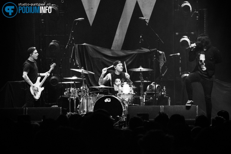 Sleeping With Sirens op Good Charlotte - 18/02 - 013 foto