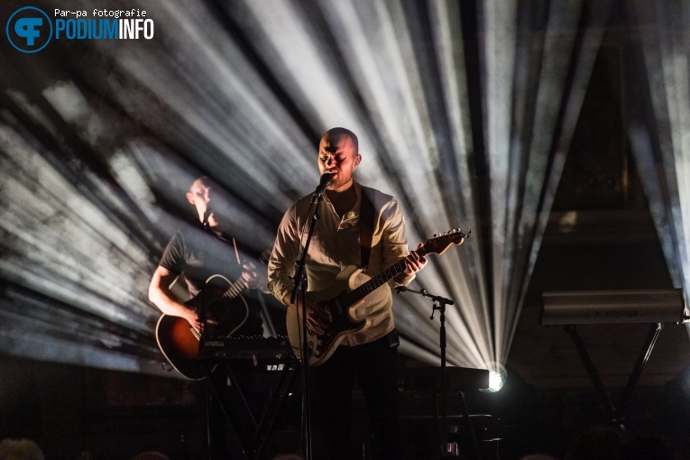 Ásgeir op Ásgeir - 21/02 - De Duif foto