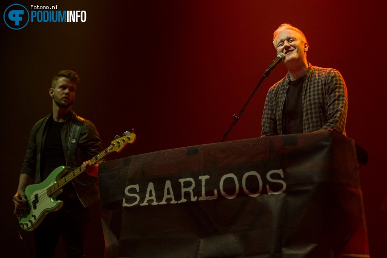 Saarloos op Gavin James - 23/02 - AFAS Live foto