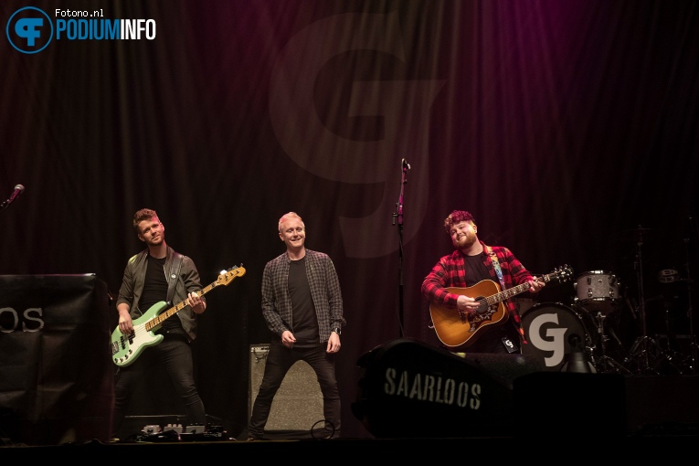 Saarloos op Gavin James - 23/02 - AFAS Live foto