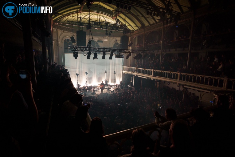 RY X op RY X - 01/03 - Paradiso foto