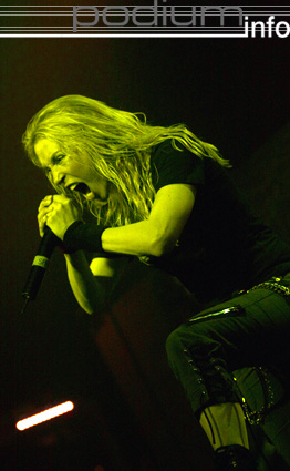Arch Enemy op Arch Enemy - 19/4 - Melkweg foto