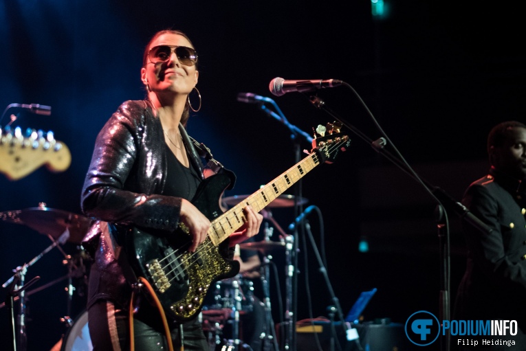 Ida Nielsen Band op Ida Nielsen Band - 10/03 - TivoliVredenburg foto