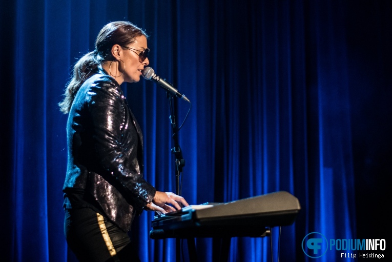 Foto Ida Nielsen Band op Ida Nielsen Band - 10/03 - TivoliVredenburg