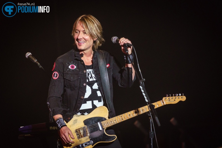 Keith Urban op Country 2 Country - 04/03 - AFAS Live foto