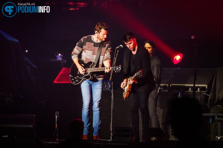 Brett Eldredge op Country 2 Country - 04/03 - AFAS Live foto